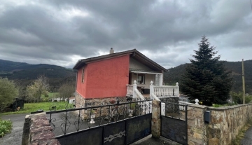 Casa en Vilameá (A Pontenova)
